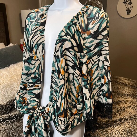 Anthropologie Flutter Sleeve Lace Wrap Top, Size S - Picture 2 of 6